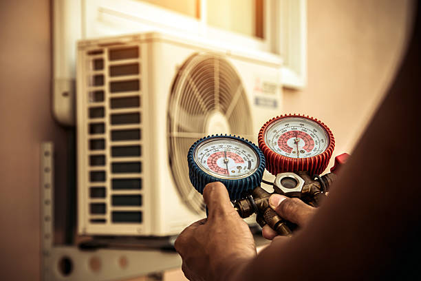 Professional Hvac technician working in Springville, VA